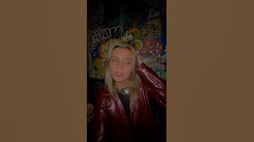 Are u an introvert or an extrovert?👀 #shorts #trends #fashion #aesthetic