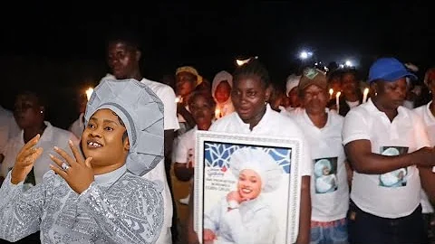 Moment Eritosin, Eleyele & Ester Igbekele  leads the Candle Night Prophetess Morenikeji Egbin Orun