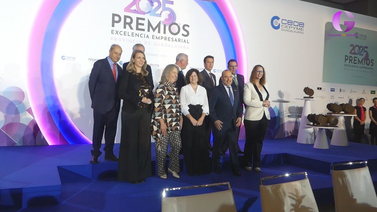 Brillante entrega de los Premios a la Excelencia Empresarial - YouTube