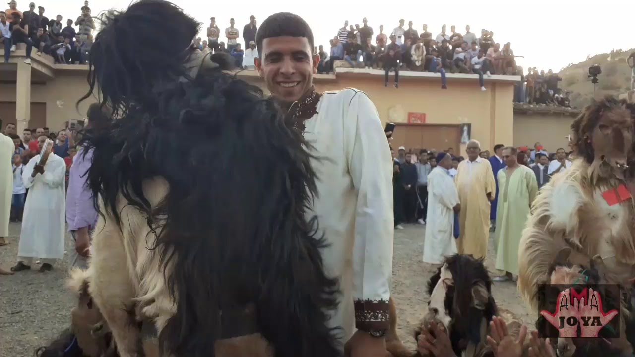 أجواء العيد بقرية لمنيزلة عمالة تارودانت . بوجلود 2019