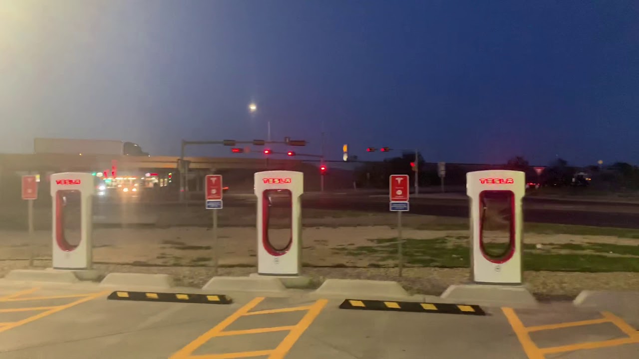 🔴 Тесла 🔴 заправка в Техасе США ФЛОРИДАЯЛТА April 20, 2019 - YouTube