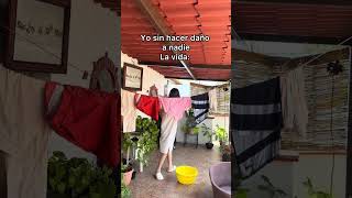 Yo sin hacer daño a nadie, la vida :