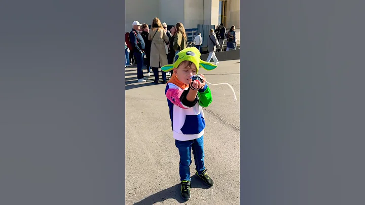 Spider-Man at the Eiffel Tower! 🕷️ Epic Web Shooter Toy Adventure in Paris 🇫🇷