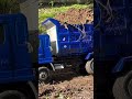 Truk tronton muatan full