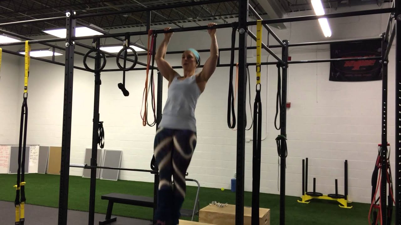 16 Consecutive Strict Bodyweight Pull-ups - Overhand Grip - YouTube