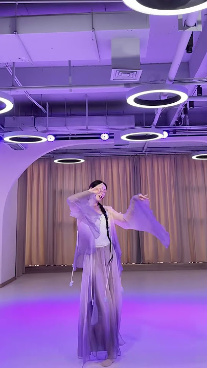 Bá hổ thuyết 伯虎说  #daymuatrungquoc #muacotrang #lopmuacotrang #tieuphuongdancestudio #bahothuyet