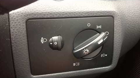 How to turn on Ford Fiesta foglights