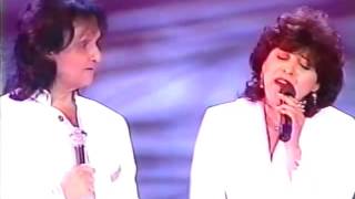 Roberto Carlos e Roberta Miranda - De tanto amor 1996