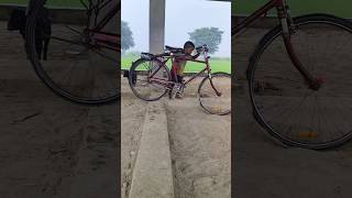 Cycle Ko Gira Diya