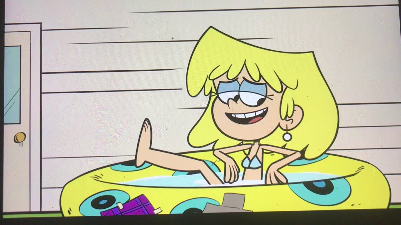 The Loud House Lori Beach