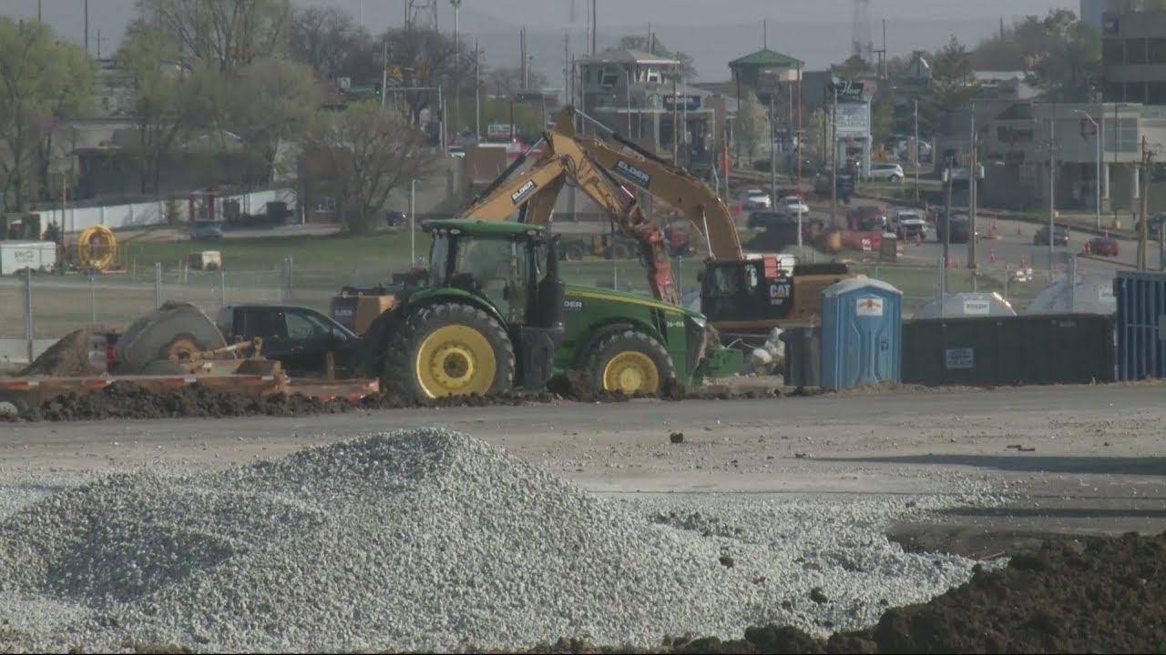 Lift DSM project kicks off at Des Moines International Airport - YouTube