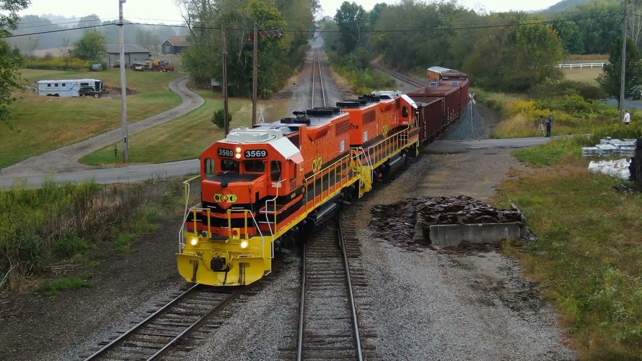 Ohio Central Railroad borrows the Wheeling and Lake Erie business car OHCR 3569 W&LE 1990