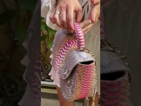 Видео: Сумка из кожи питона - BG-499