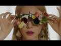 Tiffany young  lips on lips lvres sur lvres clip officiel