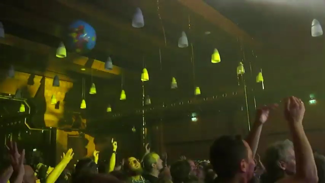 Der Tag An Dem Die Götter Sich Betranken
