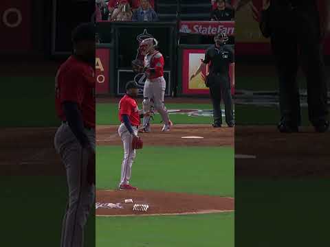 Aroldis Chapman records career strikeout No. 1,364!