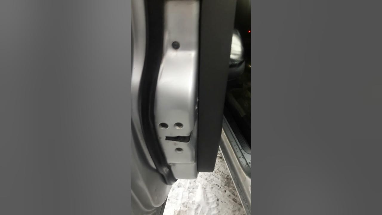 Механизм закрытия двери автомобиля. Датчик закрытия багажника рено дастер. Не закрывается дверь на морозе что делать. Датчик закрытия дверей ваз 2170. Не закрывается дверь на морозе что делать.