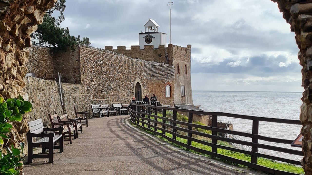 Connaught Gardens - East Devon