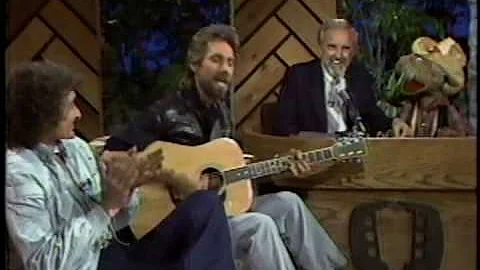 Gary Puckett on acoustic