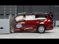 2017 Chrysler Pacifica driver-side small overlap IIHS crash test
