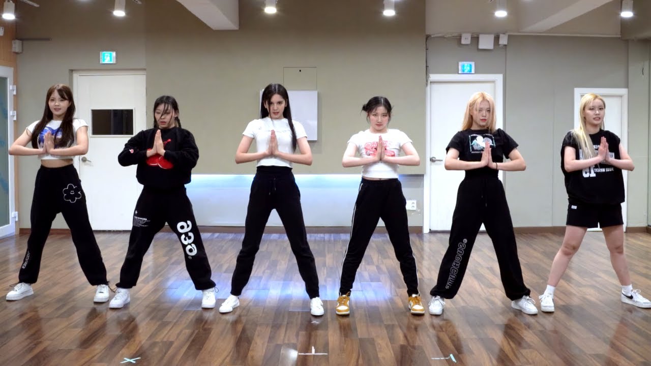 Lapillus - 'GRATATA' Dance Practice Mirrored [4K]