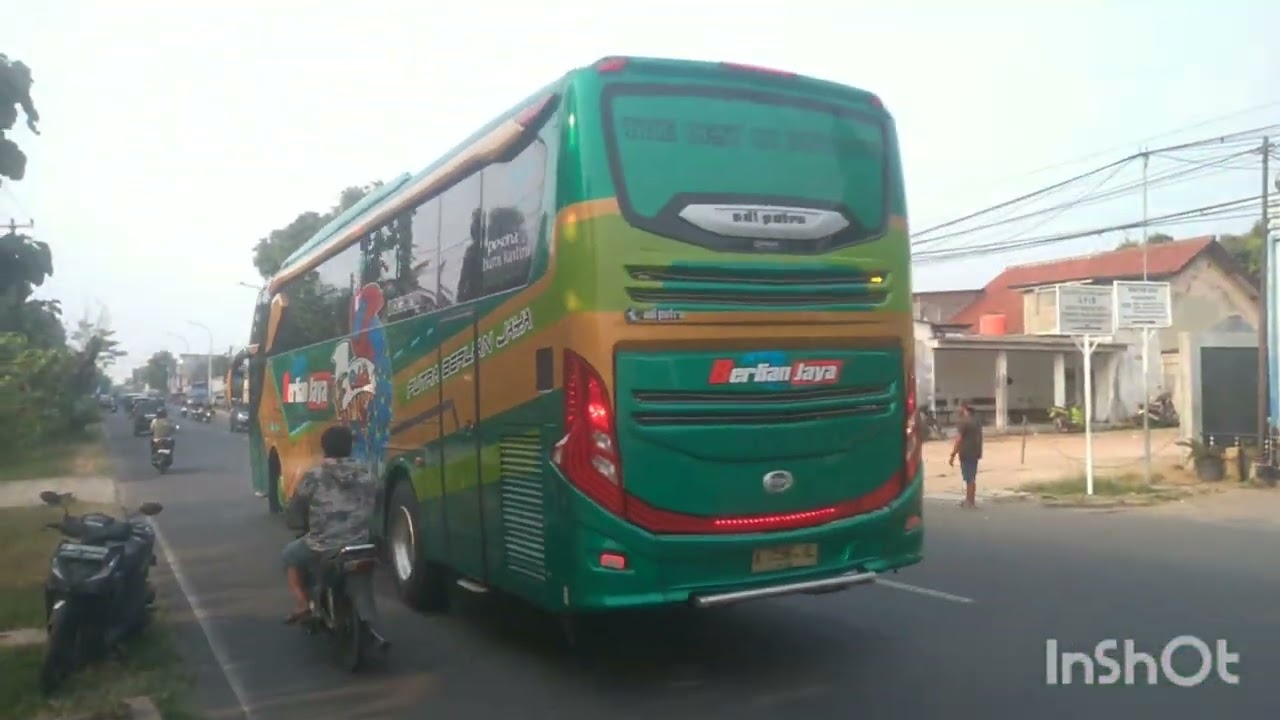 Wisata hobby penggemar bis bekasi timur 