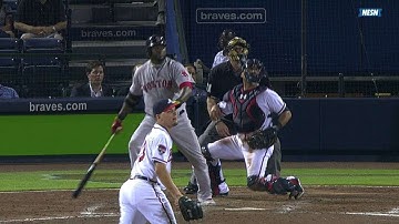 BOS@ATL: Papi sends one into left to even the score