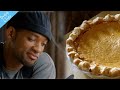 Will smith enjoying a pie eating scene in movie i robot 2004