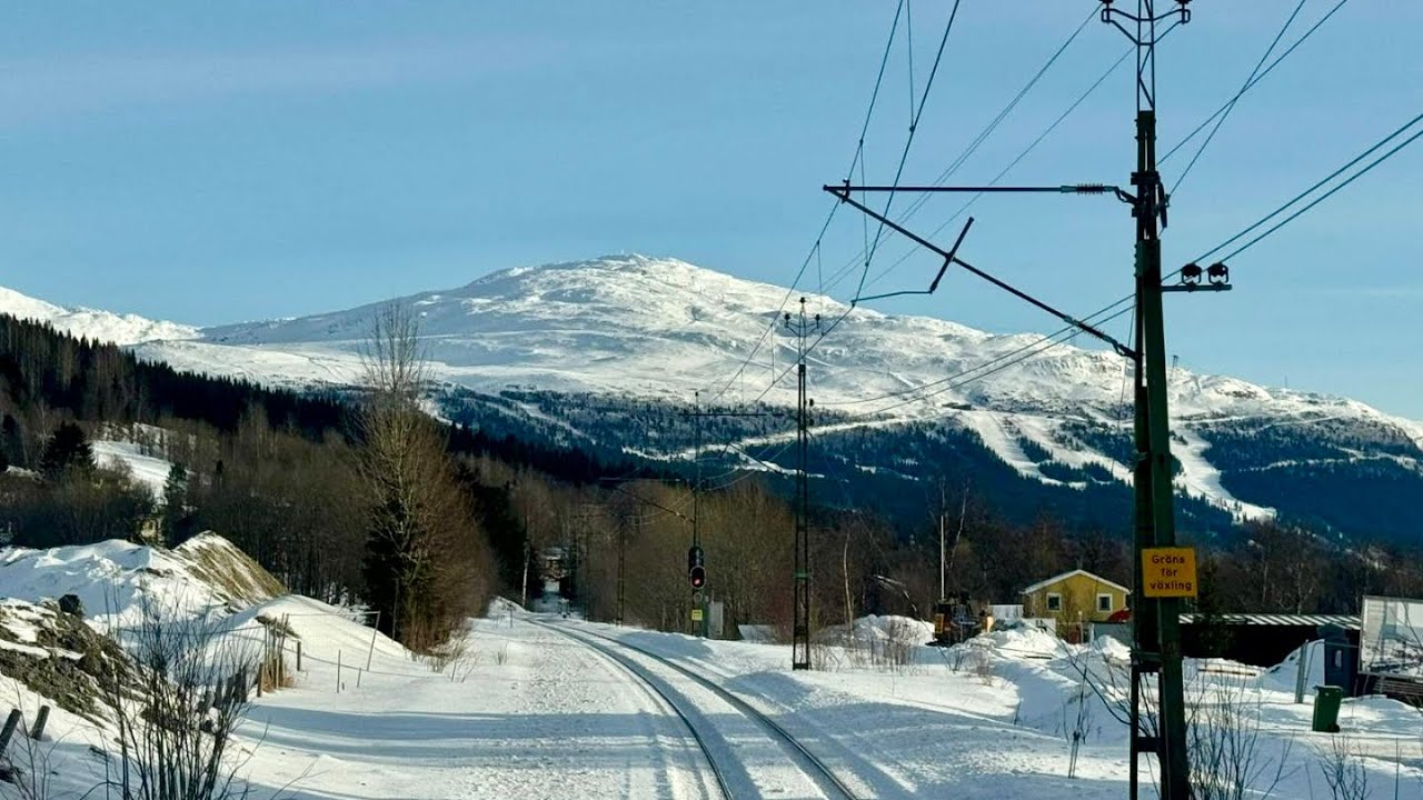 NORTHERN WINTER TRAIN TRIP - Train Driver`s View (Östersund to Åre)
