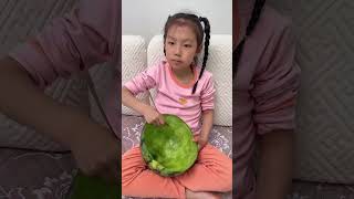Thumbnail for Daughter, stop digging. Daddy will buy you a new watermelon.#funny#cute#comedy