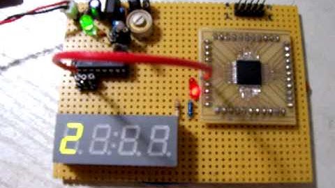 Xilinx XC9536XL CPLD Clock Test #1