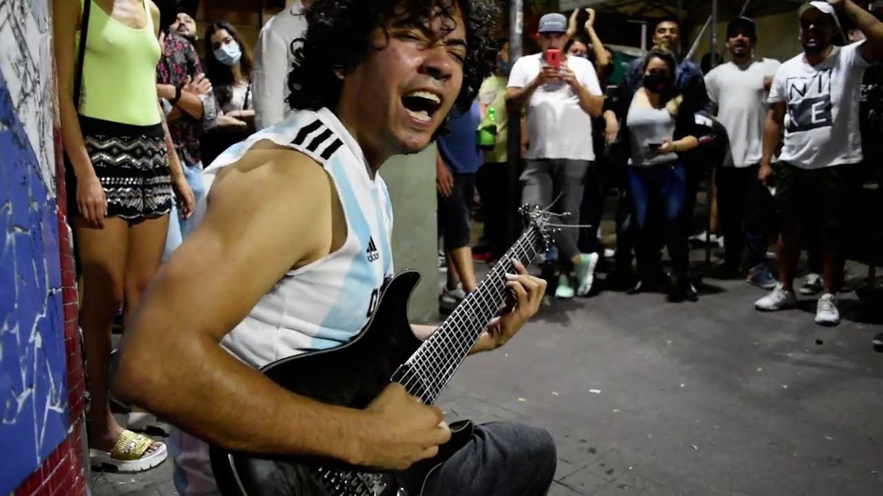 La Mano de Dios - Damian Salazar - (Diego Armando Maradona Guitar Cover) EN PLAZA SERRANO