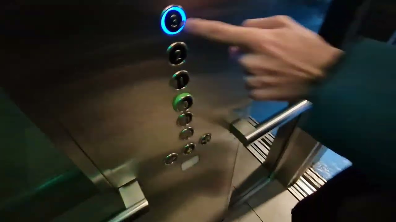 Nice ! x2 Old Schindler Eurolift mod by AFEO with Sprinte, Centre Ccial Domus,📍Rosny Sous Bois, FR