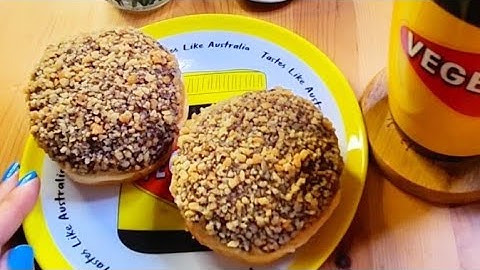 ASMR | DONUTS AND TEA MUKBANG | SOFT CHEWING SOUNDS | WHISPERING 먹방