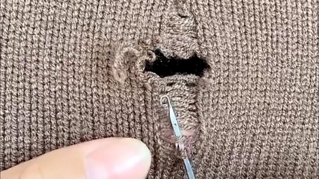 How to Invisibly Repair a Hole in a Knitted Sweater at Home - YouTube