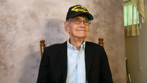 WWII USMC veteran Corporal Lee Putt