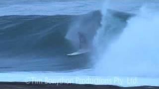 Surfing South Coast NSW - Guillotines - Music by Megatroid