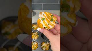 easy buffalo chicken wonton cups recipe 🌶️🍗 #shorts #recipe #easyrecipe #cheese #snacks #cooking