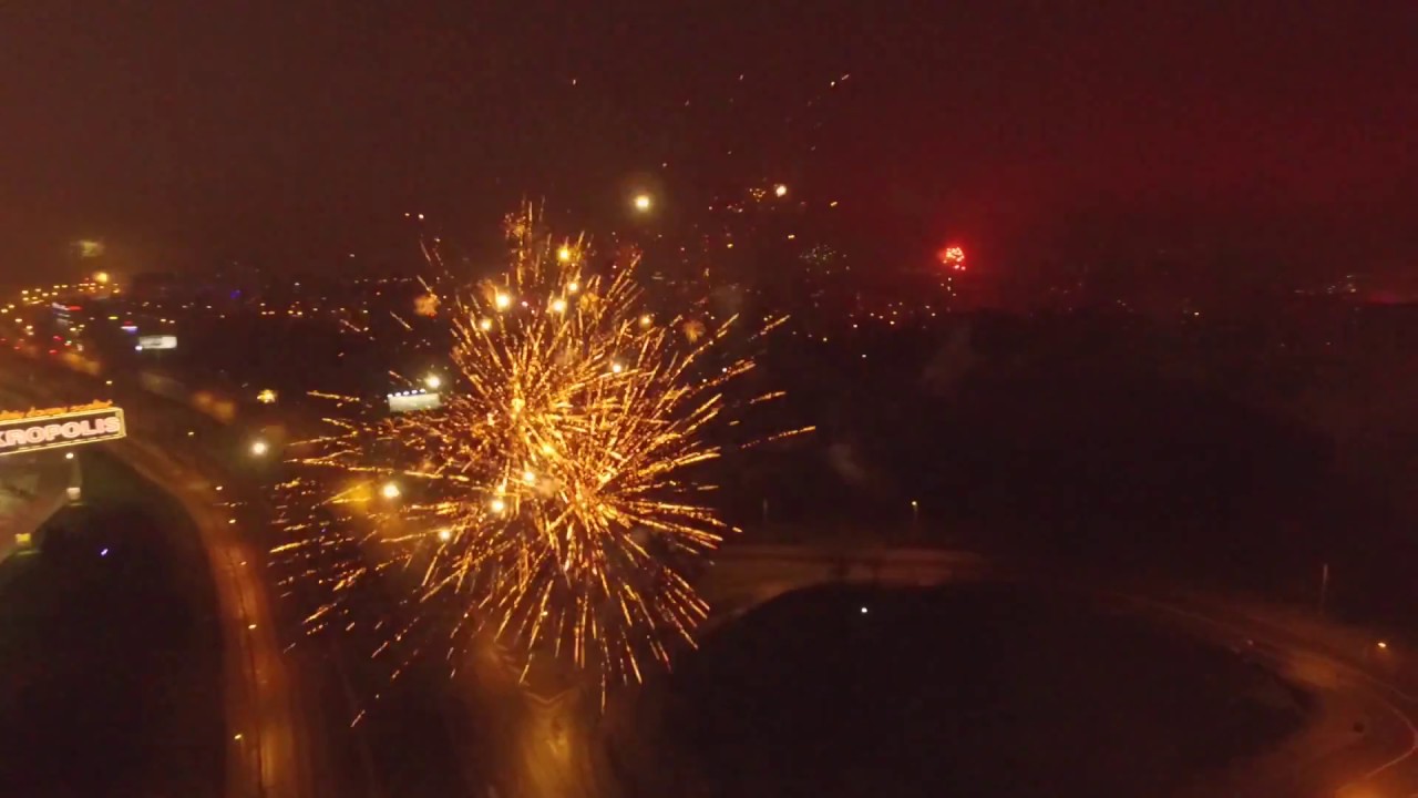 2018-01-01 New Year's fireworks in Vilnius (bird’s eye view)