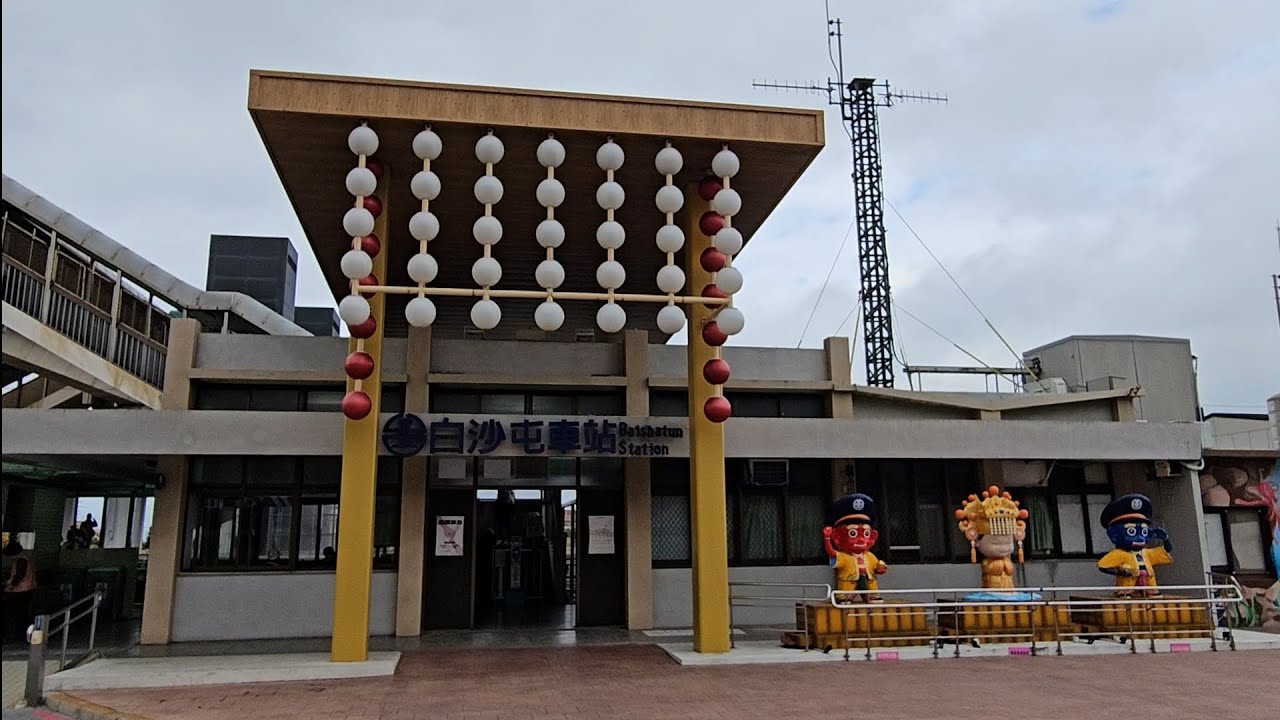 💖媽祖搭火車💖  2025年12月28日，新北拱心宮，拱心媽搭火車回白沙屯謁祖。