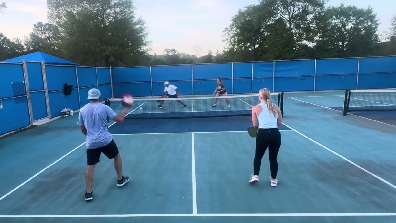 Megan Mason vs Amber Hardy