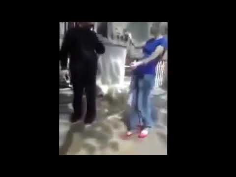 دوربین محفی تنها معترض کشف حجاب دختر جوان یک زن چادری است