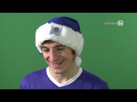 EVERTON OUTTAKES I: - Blue Crimbo (FUNNY!) goodison park tour