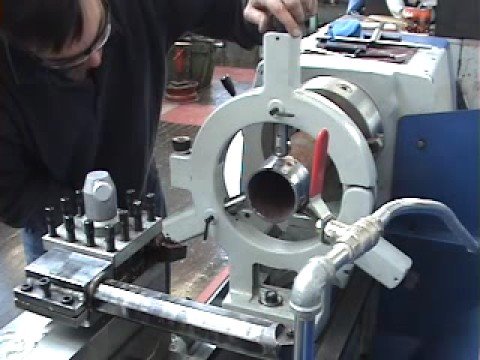 Advance METAL LATHE- boring steady rest facing - YouTube