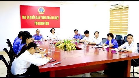 TAND Tam Điệp tổ chức phiên tòa rút kinh nghiệm trực tuyến vụ án hình sự lừa đảo chiếm đoạt tài sản.