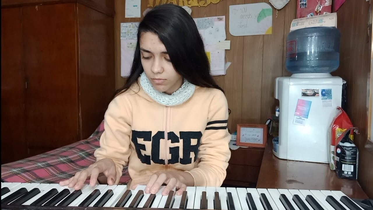 Marisol Michalek - Cover, Hosanna (Establecemos un altar)