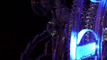 Оригинальные часы из оргстекла