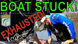 Got my BOAT STUCK in a Bassmaster Open on The Rez - Ross Barnett Reservoir - Day 1