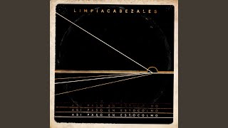 Video thumbnail of "Limpiacabezales - En La Cama"