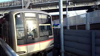 東急5050系4000番台4109編成 各停湘南台行発車&相鉄8000系8711編成 折り返し各停横浜行入線